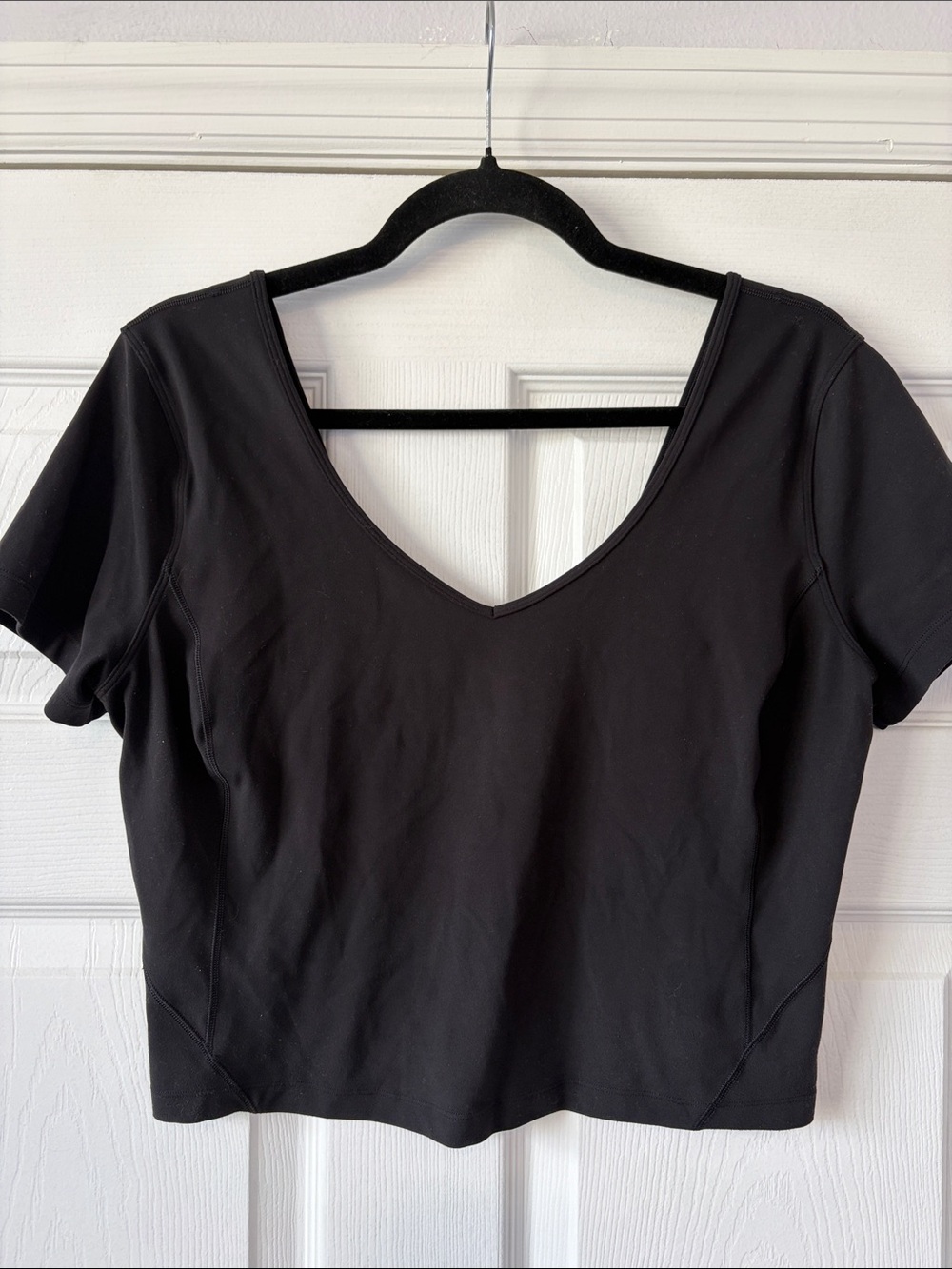lululemon athletica Black V-Neck Stretch Crop Top Not Faded M/L